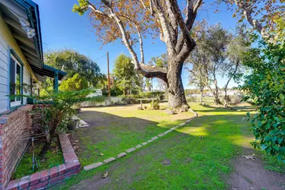  14153 Ezra Ln, Poway, CA 92064 - Photo 32