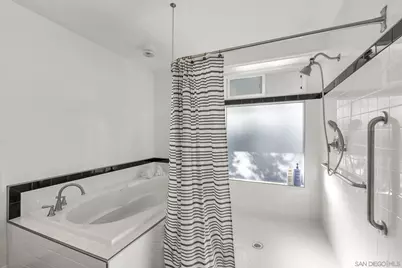  7004 San Bartolo, Carlsbad, CA 92011 - Photo 18