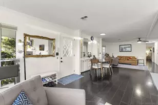 7004 San Bartolo, Carlsbad, CA 92011 - Photo 4