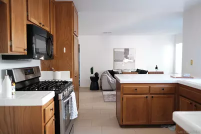  4835 Glenhaven Dr, Oceanside, CA 92056 - Photo 12