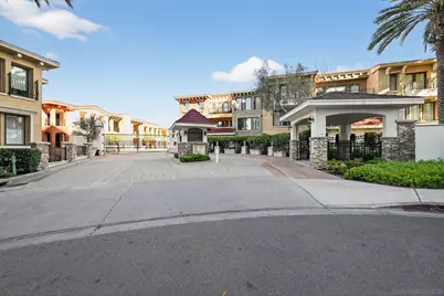  1040 Genter Street #203, La Jolla, CA 92037 - Photo 1