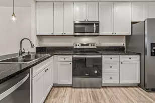 3525 Lebon Dr, San Diego, CA 92122 - Photo 12