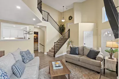  10529 Flora Verda Ct, Santee, CA 92071 - Photo 2