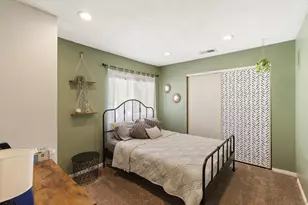 10529 Flora Verda Ct, Santee, CA 92071 - Photo 16