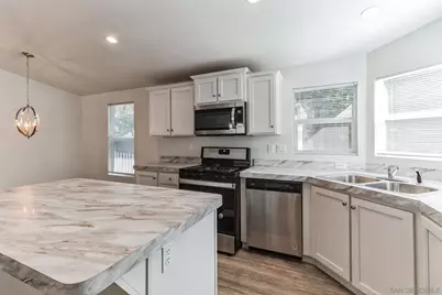  22899 Byron Rd #35, Crestline, CA 92325 - Photo 4