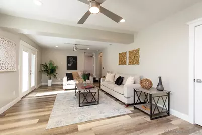  913 Johnson Ave, San Diego, CA 92103 - Photo 6