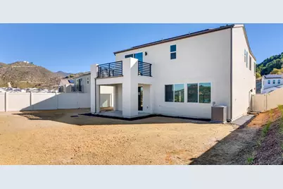  650 Meadowood St Lot 395, Fallbrook, CA 92028 - Photo 2