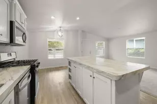 22899 Byron Rd, Crestline, CA 92325 - Photo 12
