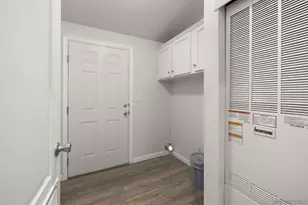 22899 Byron Rd, Crestline, CA 92325 - Photo 16