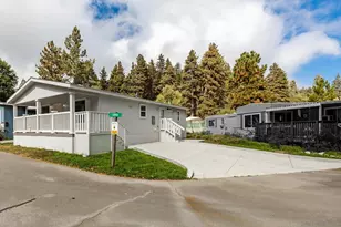 22899 Byron Rd, Crestline, CA 92325 - Photo 16