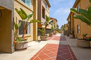 7425 Charmant, San Diego, CA 92122 - Photo 28