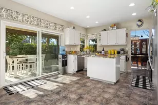 4801 Cardiff Bay Dr, Oceanside, CA 92057 - Photo 14