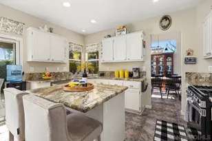 4801 Cardiff Bay Dr, Oceanside, CA 92057 - Photo 2