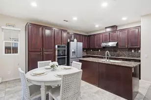 2923 Oro Blanco Cir, Escondido, CA 92027 - Photo 16