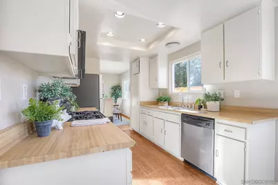  1413 Dawn Ct, San Marcos, CA 92069 - Photo 10