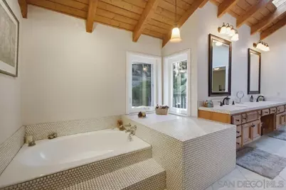  10494 Livewood Way, San Diego, CA 92131 - Photo 40