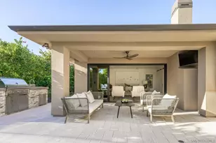 1879 Tahiti Dr, Costa Mesa, CA 92626 - Photo 32