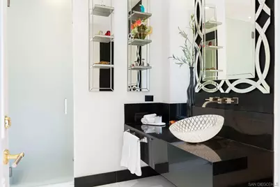  6617 Muirlands Dr, La Jolla, CA 92037 - Photo 30