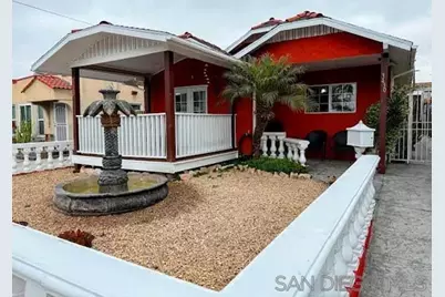  3430 Monroe Ave, San Diego, CA 92116 - Photo 2