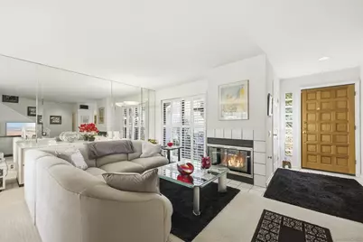  4595 Chateau Drive, San Diego, CA 92117 - Photo 6