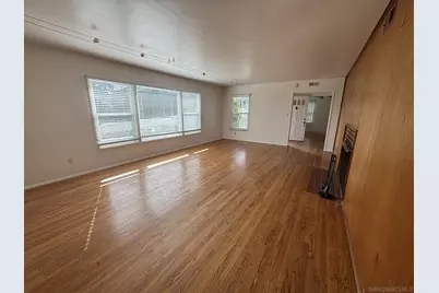  1676 Chatsworth Blvd, San Diego, CA 92107 - Photo 8