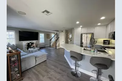  843 Caminito Las Olas, Chula Vista, CA 91911 - Photo 4