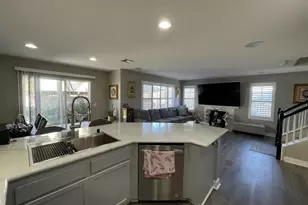 843 Caminito Las Olas, Chula Vista, CA 91911 - Photo 6