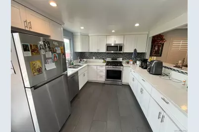  8447 Carlton Oaks Dr, Santee, CA 92071 - Photo 2