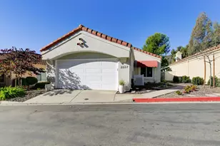 2227 Medina Glen, Escondido, CA 92026 - Photo 24