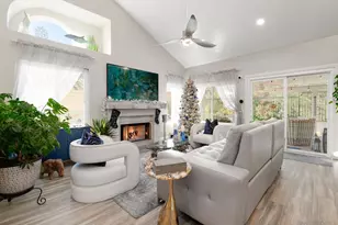 2227 Medina Glen, Escondido, CA 92026 - Photo 2