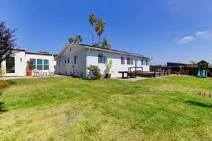 1129 Bonita Dr, Encinitas, CA 92024 - Photo 10