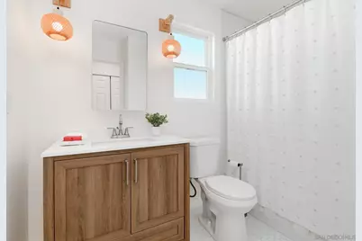  1129 Bonita Dr, Encinitas, CA 92024 - Photo 22