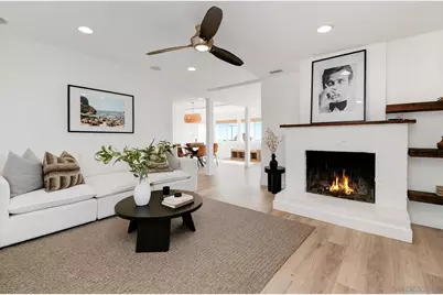  1129 Bonita Dr, Encinitas, CA 92024 - Photo 6