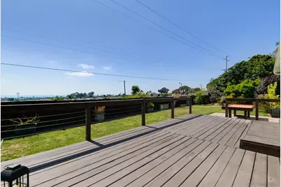  1129 Bonita Dr, Encinitas, CA 92024 - Photo 8