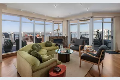  700 W Harbor Dr #2202, San Diego, CA 92101 - Photo 40
