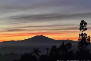 4258 Summit Dr, La Mesa, CA 91941 - Photo 40