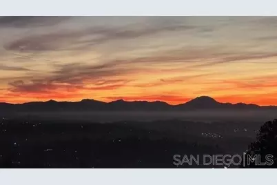  4258 Summit Drive, La Mesa, CA 91941 - Photo 4