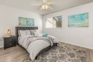 7779 Camino Glorita, San Diego, CA 92122 - Photo 16