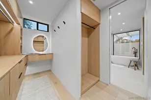 7376 Fay Ave, La Jolla, CA 92037 - Photo 32