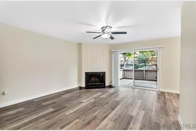  450 W Vermont Ave 105, Escondido, CA 92025 - Photo 10