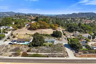 1724 S Santa Fe Ave, Vista, CA 92084 - Photo 18