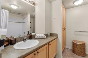 2400 Fifth Ave, San Diego, CA 92101 - Photo 10