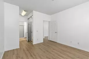 10878 Sabre Hill Dr, San Diego, CA 92128 - Photo 20