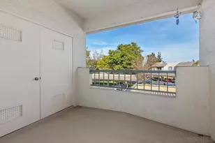 10878 Sabre Hill Dr, San Diego, CA 92128 - Photo 14