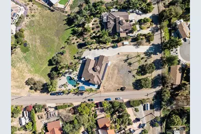  26025 Jack Rabbit Acres, Escondido, CA 92026 - Photo 2