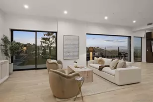 2448 Sagebrush Ct, La Jolla, CA 92037 - Photo 18