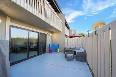  4718 Amberwood Ct, Carlsbad, CA 92008 - Photo 32