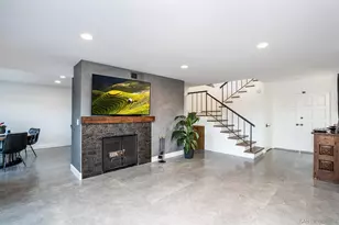 4718 Amberwood Ct, Carlsbad, CA 92008 - Photo 10