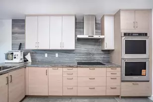 4718 Amberwood Ct, Carlsbad, CA 92008 - Photo 6