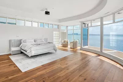  1 The Point, Coronado, CA 92118 - Photo 32